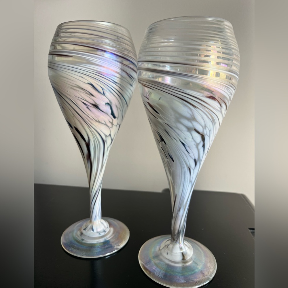 Rosetree New Orleans 1995 Iridescent Art Glass Champagne Flute